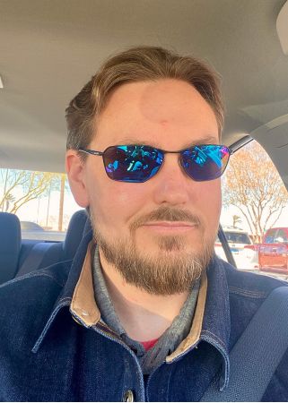 SW Hammond sunglasses selfie. 40 years old.